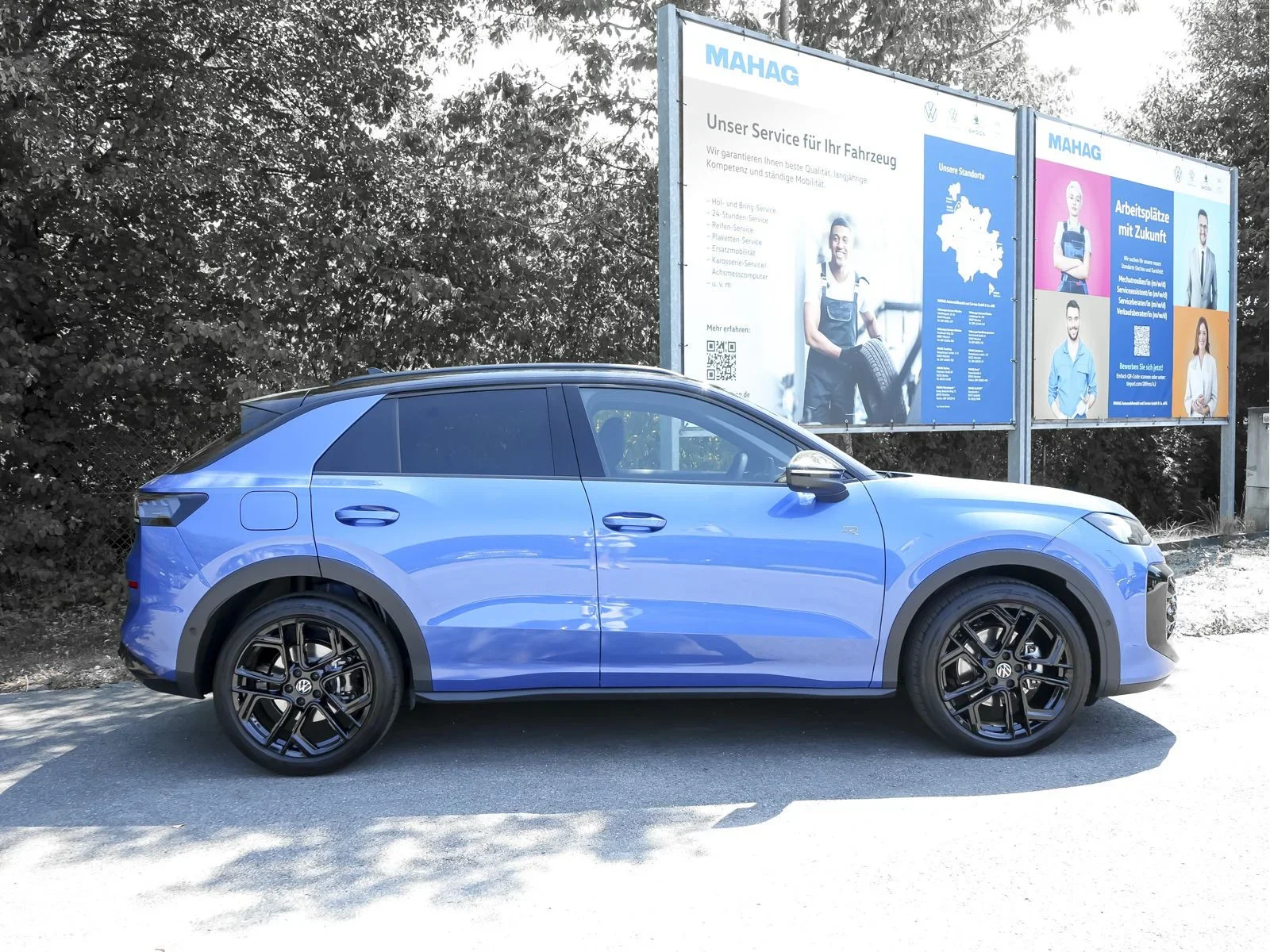 Volkswagen T-Roc 1.5 L ETSI R-Line BlackStyle IQ.Light IQ.Drive Navi ParkAssistPro AreaView EKlappe App YorkAero19'Black DSG