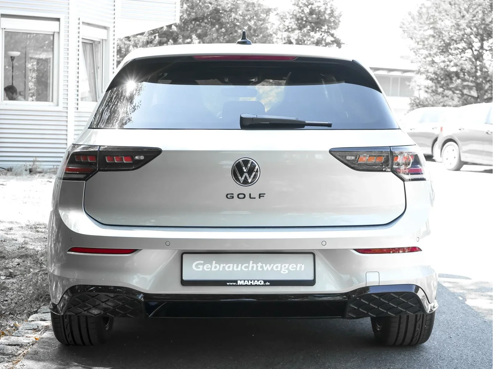 Volkswagen Golf VIII 2.0 TDI R-Line BlackStyle AHK IQ.Light Navi Pano HuD AreaView Standhz H&K App DSG