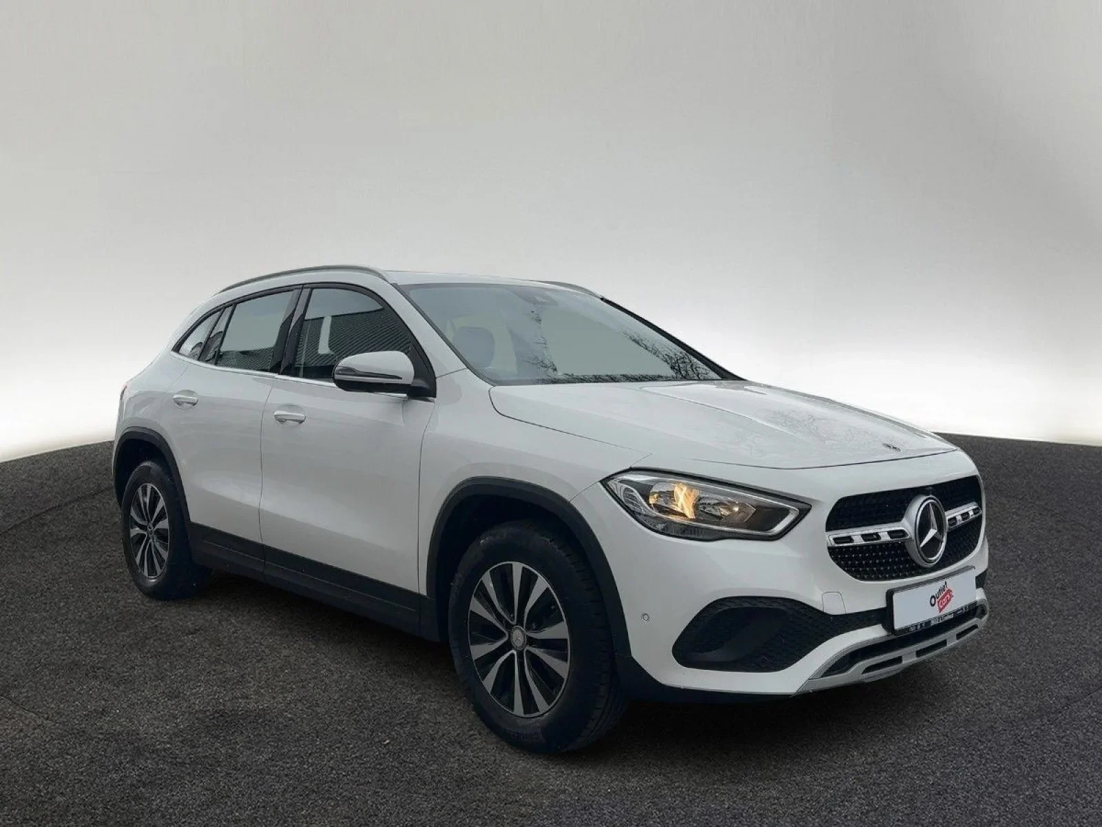 Mercedes-Benz GLA 250 Style AHK LED 360°KAM PARK-ASSISTENT