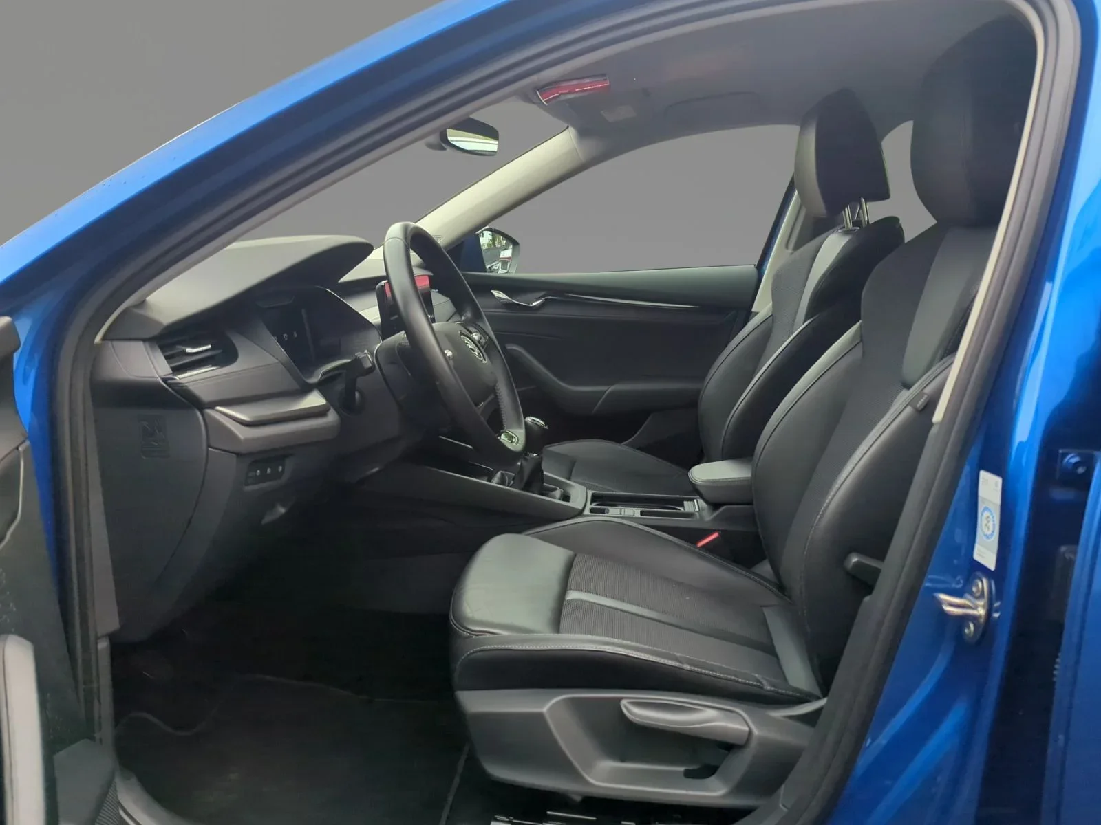 Škoda Octavia Combi Ambition 2.0 TDI AHK LED NAV KAM