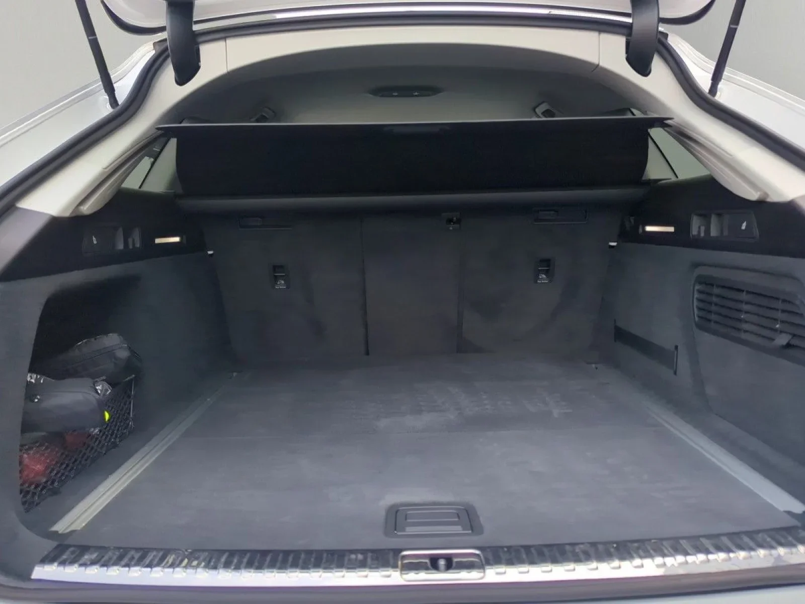Audi A6 Avant Sport 40 TDI MATRIX NAVI+ SHZ 360°KAM