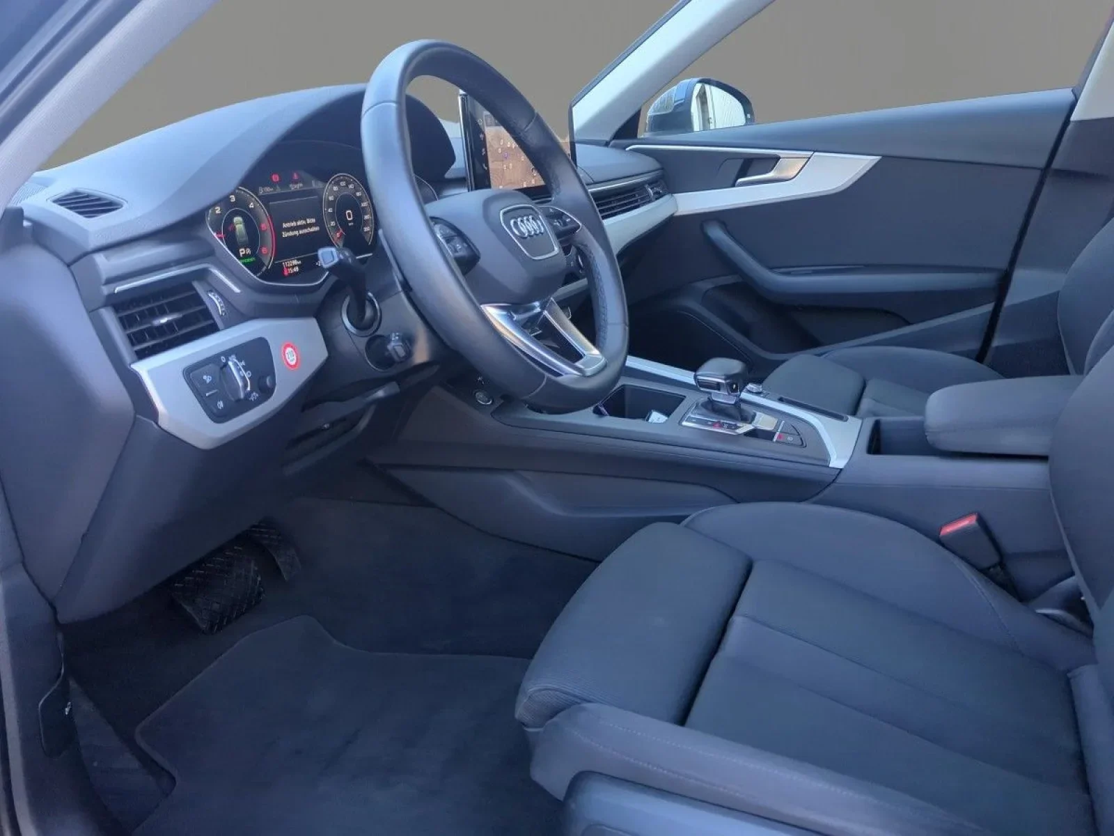 Audi A4 Avant Advanced 40 TDI LED NAVI SPORTSITZE SHZ