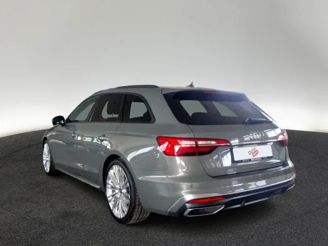 Audi A4 Avant S-Line 40 TFSI AHK LED NAVI+ PDC SHZ