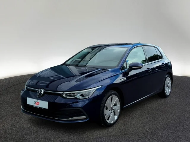 Volkswagen Golf 8 Style 1.5 ETSI DSG STANDHZ AHK HARMAN LED+