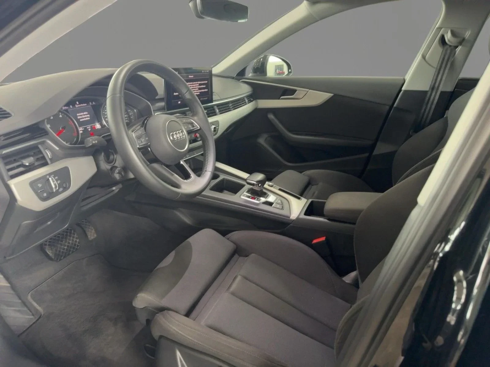Audi A4 Avant Advanced 40 TDI AHK LED NAVI+ SHZ