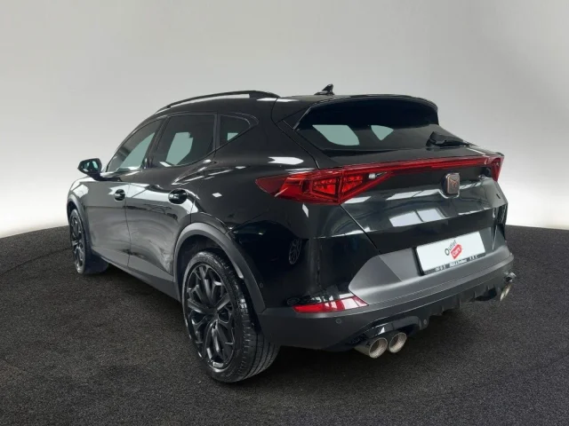 Cupra Formentor VZ Tribe Edition BREMBO PANO AHK AKRAPO