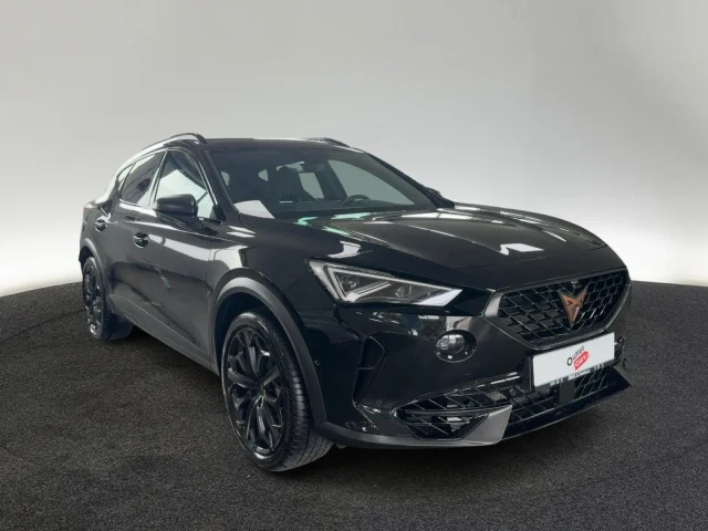 Cupra Formentor VZ Tribe Edition BREMBO PANO AHK AKRAPO