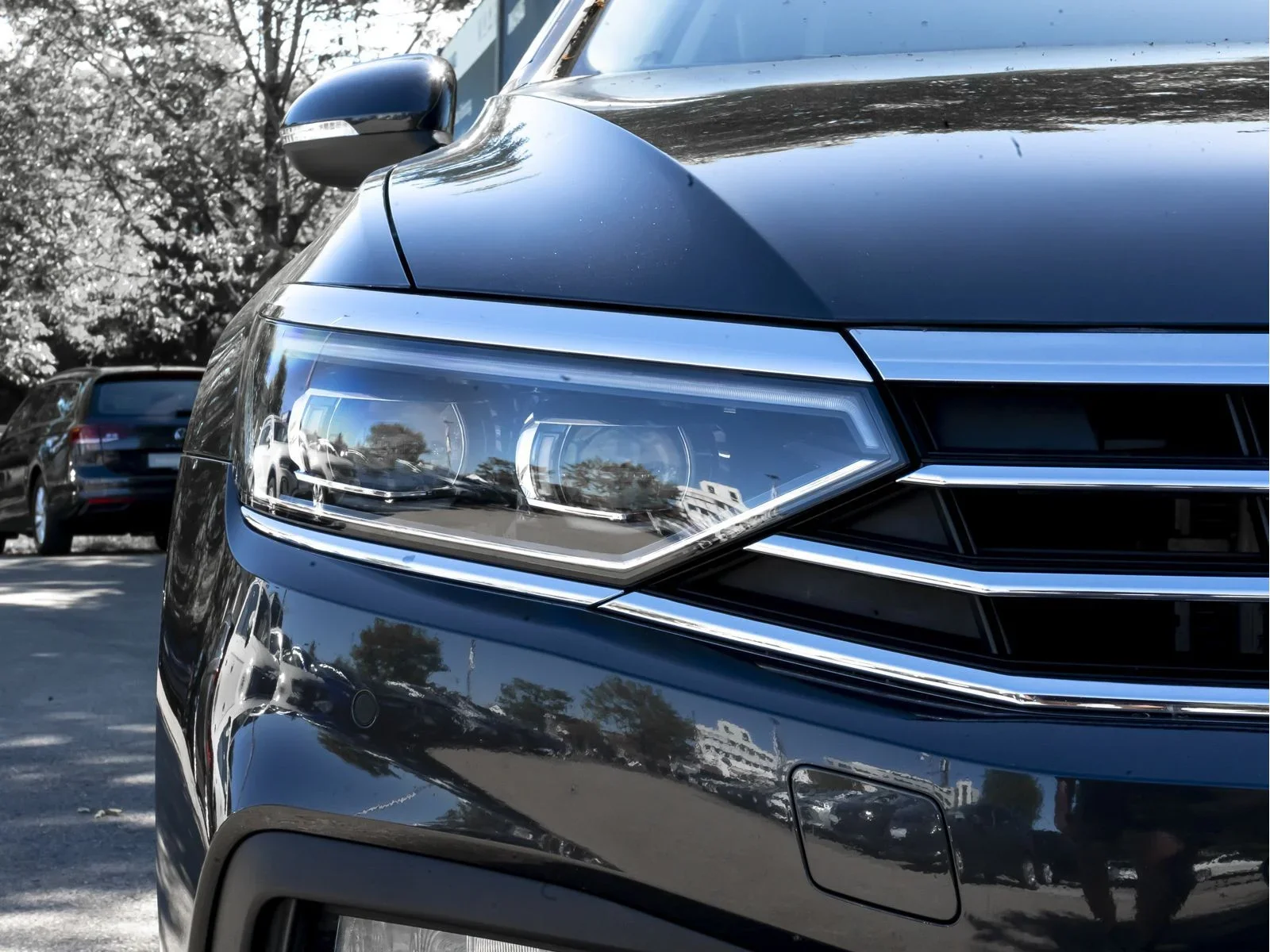 Volkswagen Passat Variant Elegance 2.0 TDI IQ.Light IQ.Drive Pano Navi ParkAssist RearView H&K EKlappe App DSG
