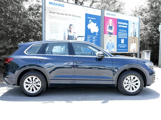 Volkswagen Touareg Elegance 3.0 TDI 4Mot Leder IQ.Light Navi AHK ParkAssist RearView