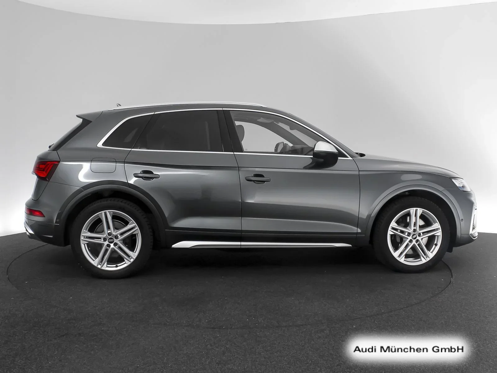Audi SQ5 TDI Tiptr. Pano/Luftfed./AHK/ACC/Virtual