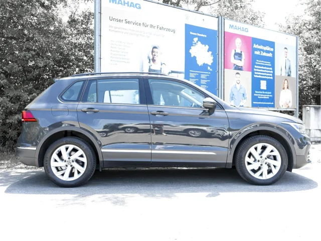 Volkswagen Tiguan Life 1.5 TSI LED Navi Sitzhz ParkPilot APP DSG