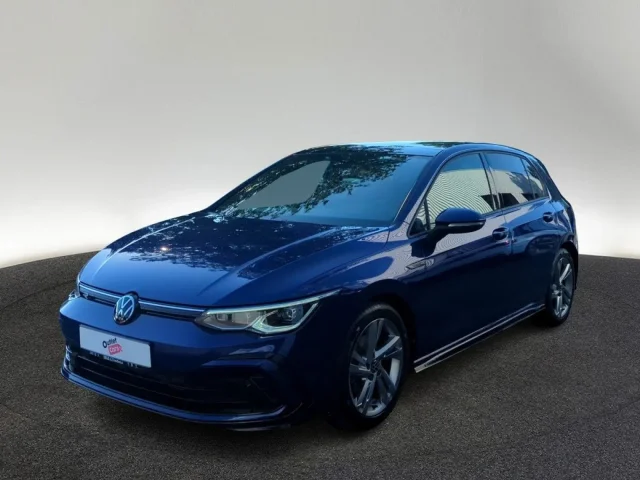 Volkswagen Golf 8 R-Line 1.5 TSI PANO IQ-LED NAV HARMAN PDC