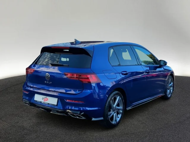 Volkswagen Golf 8 R-Line 1.5 TSI PANO IQ-LED NAV HARMAN PDC