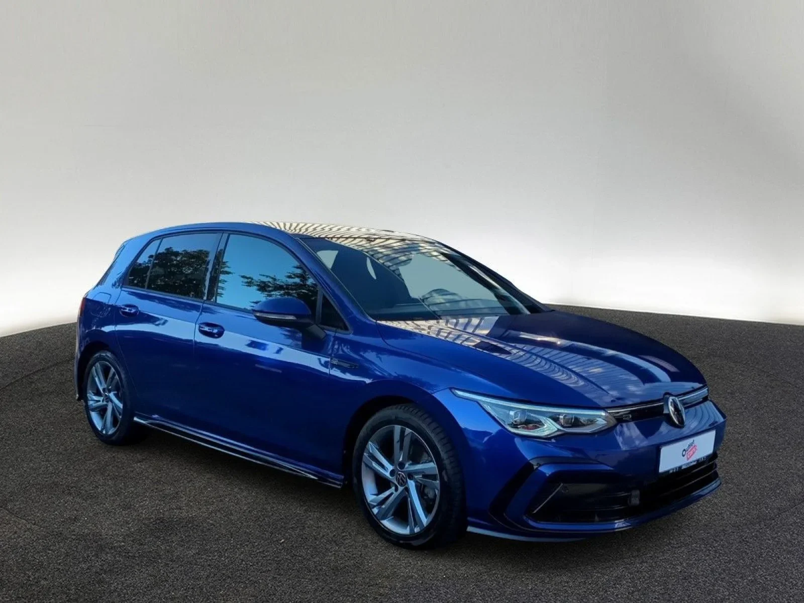 Volkswagen Golf 8 R-Line 1.5 TSI PANO IQ-LED NAV HARMAN PDC