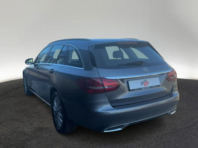 Mercedes-Benz C 200 T Exclusive AHK LED-HIGH NAV KAM PDC SHZ