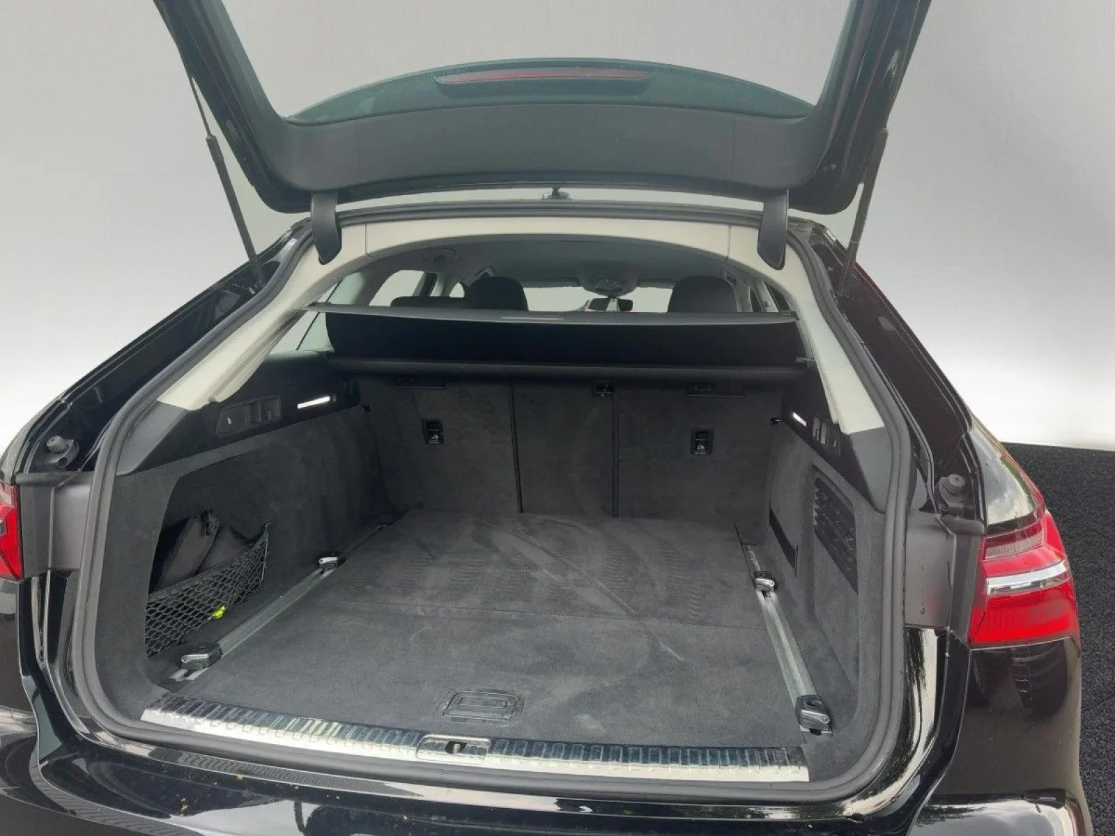 Audi A6 Avant Advanced 45 TDI Quattro LED NAVI+ SHZ