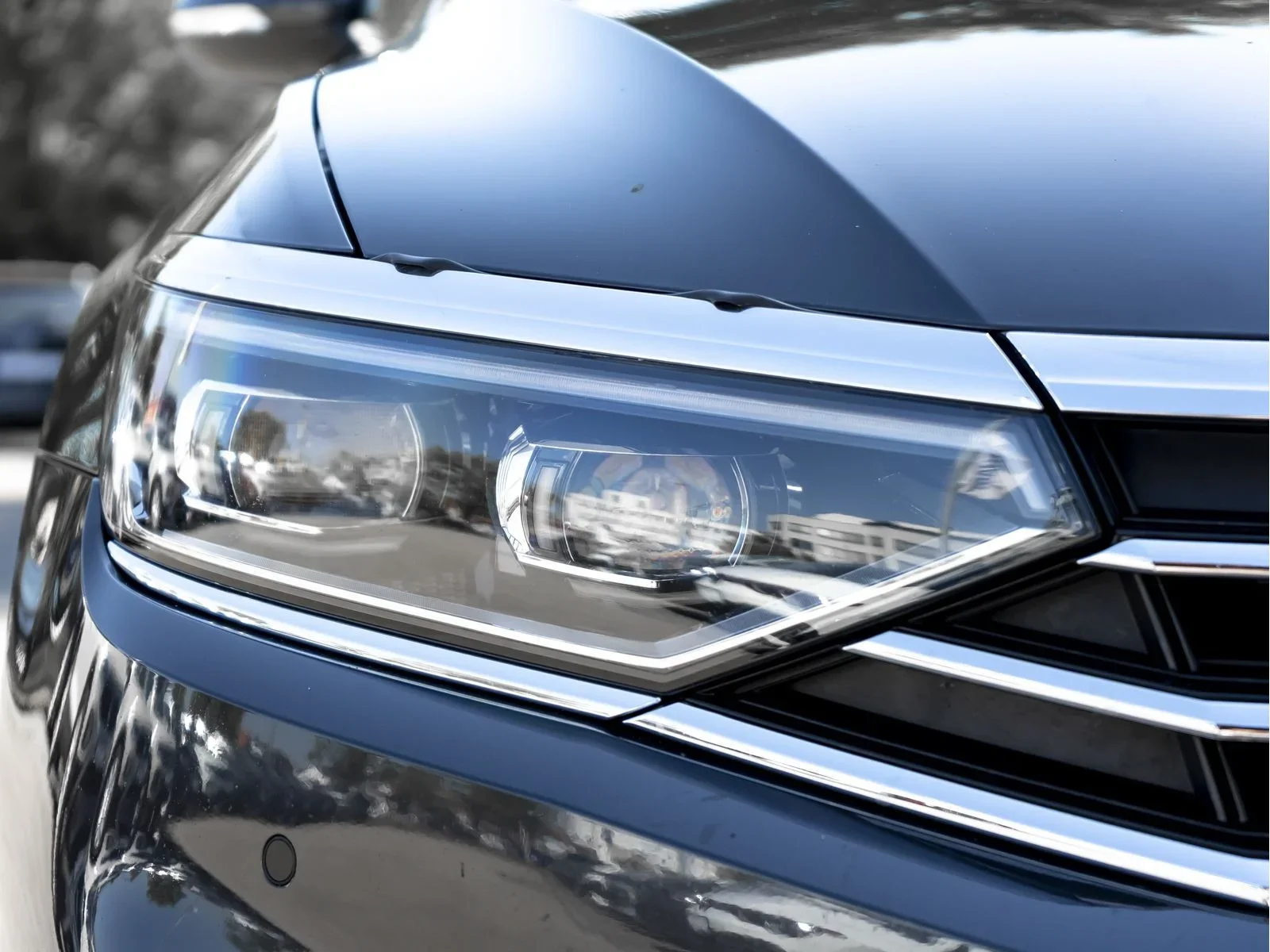 Volkswagen Passat Variant Elegance 2.0 TDI 4Mot IQ.Light IQ.Drive Navi EKlappe DCC ParkAssist RearView APP DSG