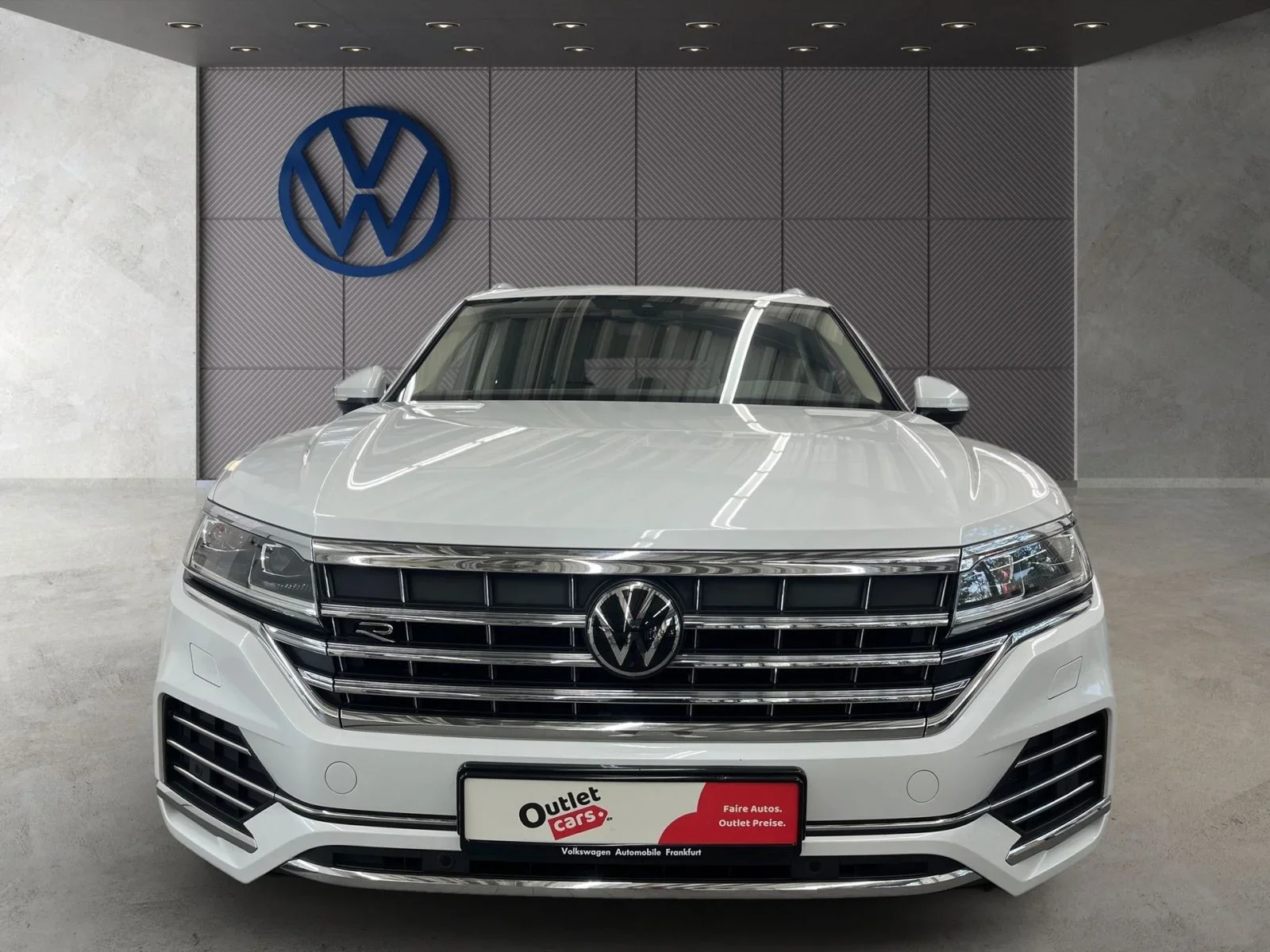 Volkswagen Touareg 4Motion 3.0 TDI Tiptronic Navi Leder Rückfahrkamera ACC DAB+