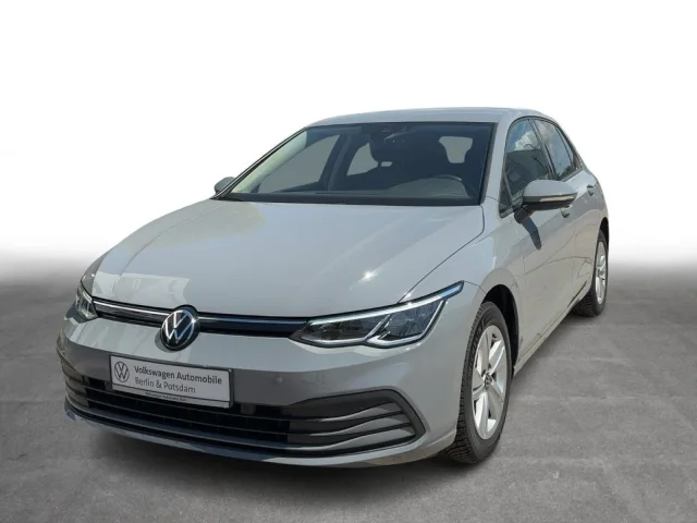 Volkswagen Golf VIII 1.0 TSI Life Navi LED SHZ ACC PDC