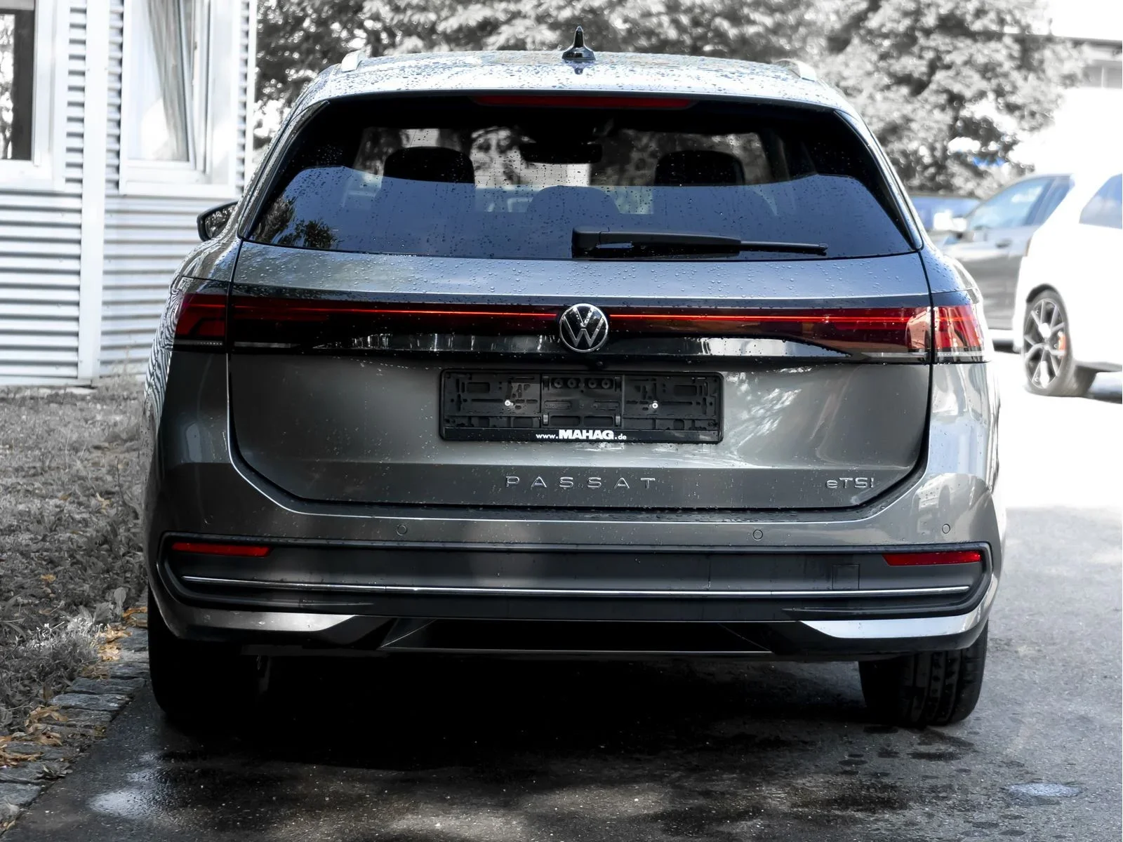 Volkswagen Passat Business 1.5 ETSI AHK LED Navi HuDParkAssist+ RearView App DSG