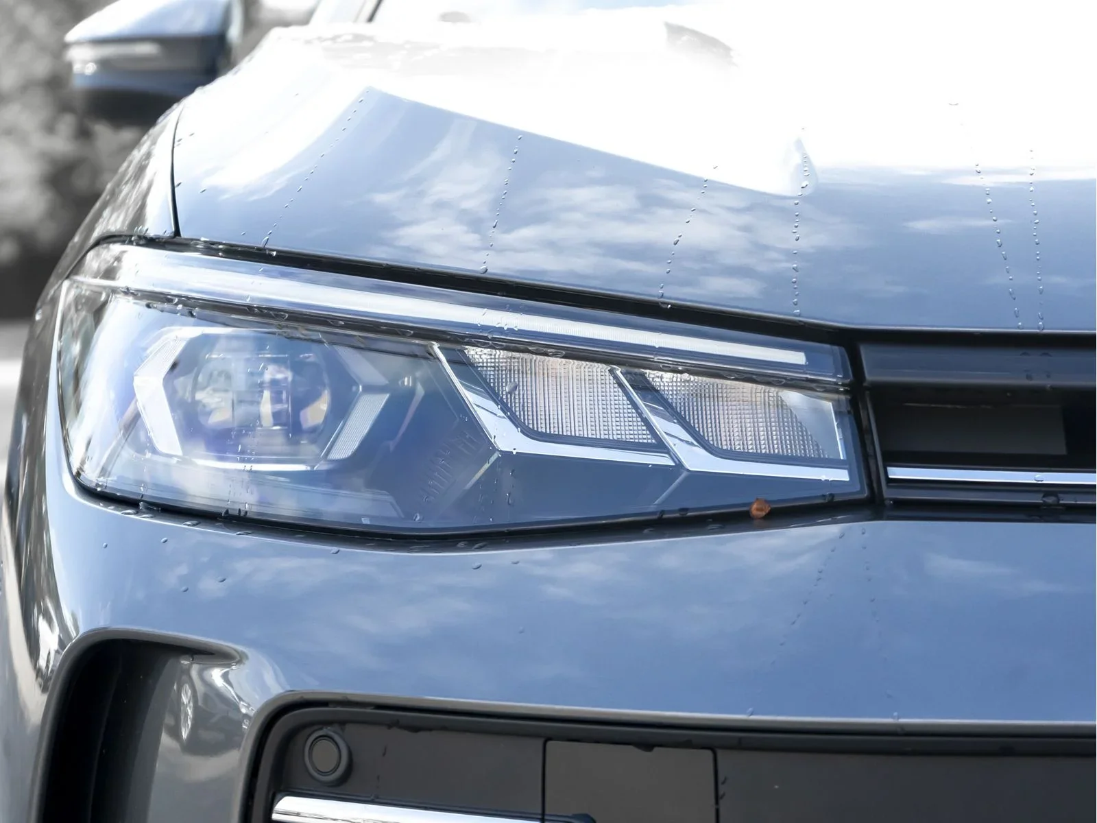 Volkswagen Passat Business 1.5 ETSI AHK LED Navi HuDParkAssist+ RearView App DSG