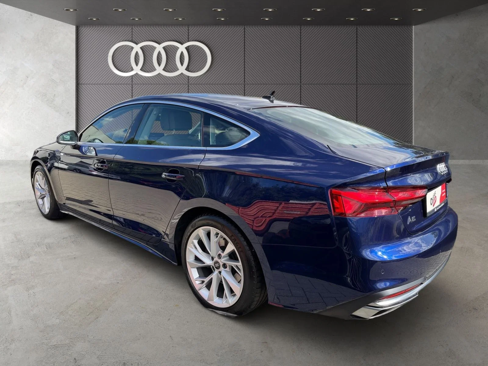 Audi A5 Sportback Adv. 40 TFSI Qu. S-tronic Navi VC DAB Sitzheizung PDC Standheizung Und -lüftung