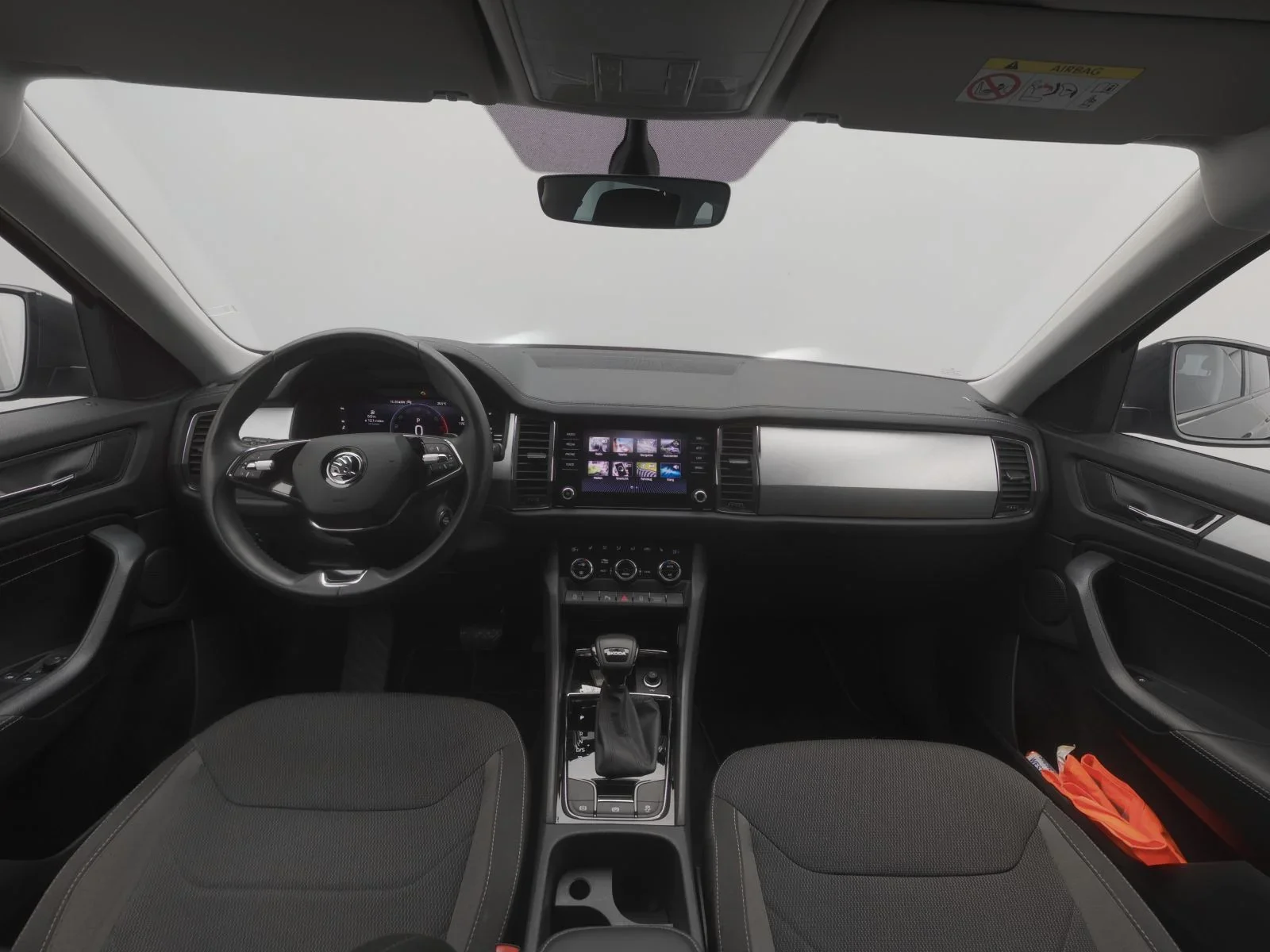 Škoda Kodiaq Ambition 1.5 TSI DSG AHK*LED*NAVI*KAM*17"