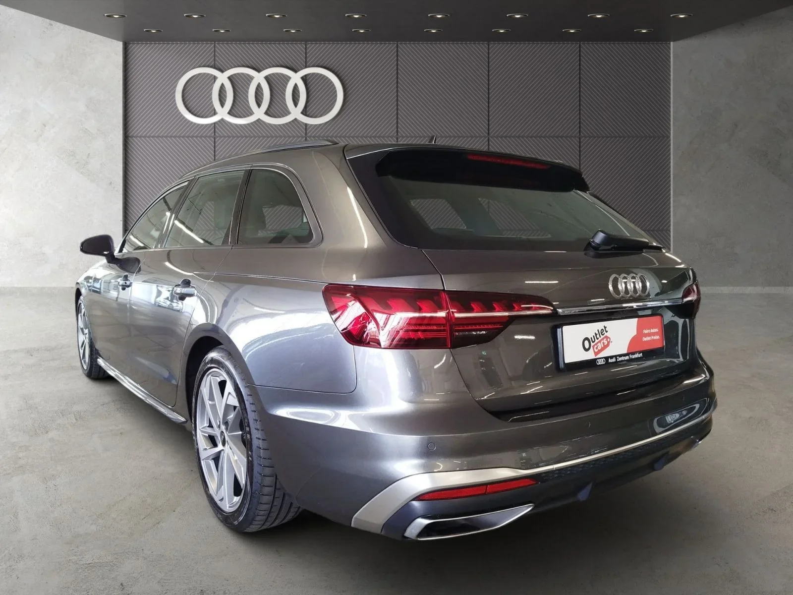 Audi A4 Avant 40 TFSI S Tronic S Line Navi Pano VC PDC Sitzheizung