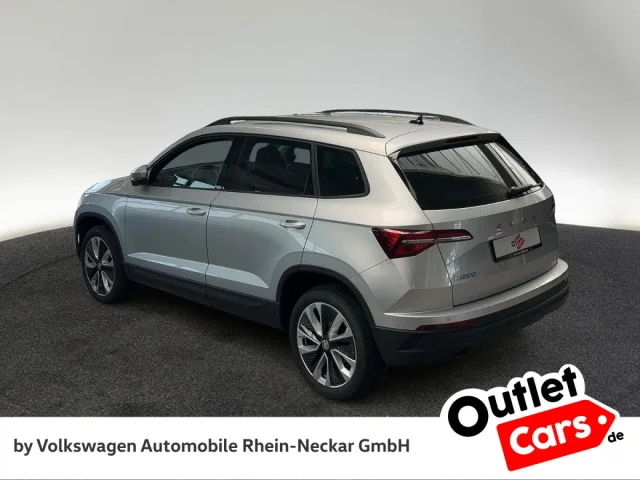 Škoda Karoq 1.5 TSI Selection DSG Navi Kamera LED UVM