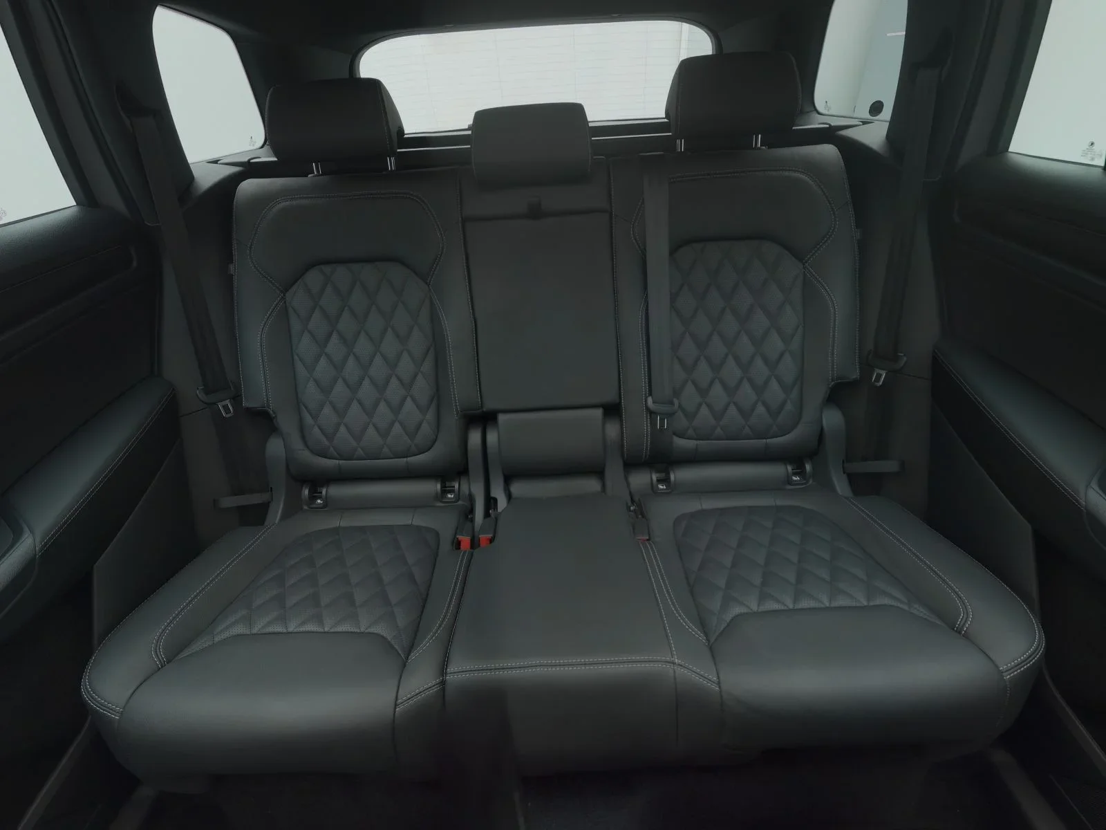Škoda Kodiaq Sportline 2.0TDI 4x4 DSG PANO*AHK*KAM*20"