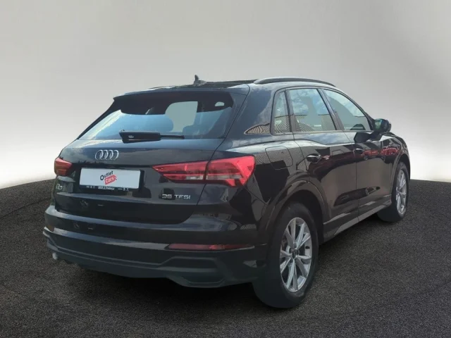 Audi Q3 S-LINE 35 TFSI S Tronic NAV+ KAM DAB AHK 18"