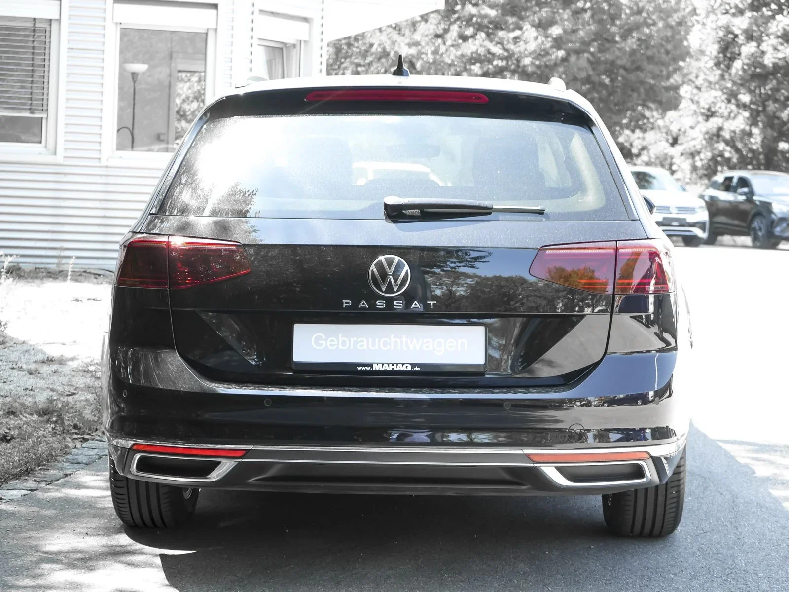 Volkswagen Passat Variant Elegance 2.0 TDI AHK IQ.Light Navi Pano Park+TrailerAssist Standhz H&K App DSG