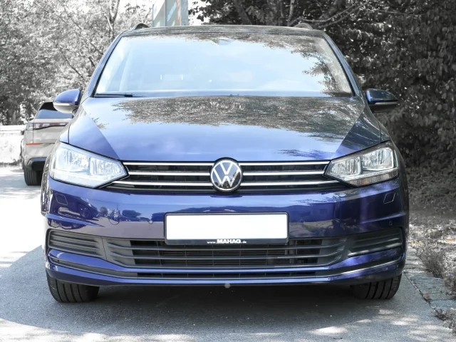 Volkswagen Touran Comfortline 2.0 TDI Navi ParkPilot RearView DSG