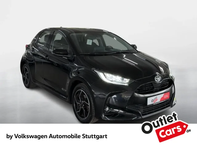 Toyota Yaris 1.5 Dual-VVT-iE Club Navi Kamera LED ACC