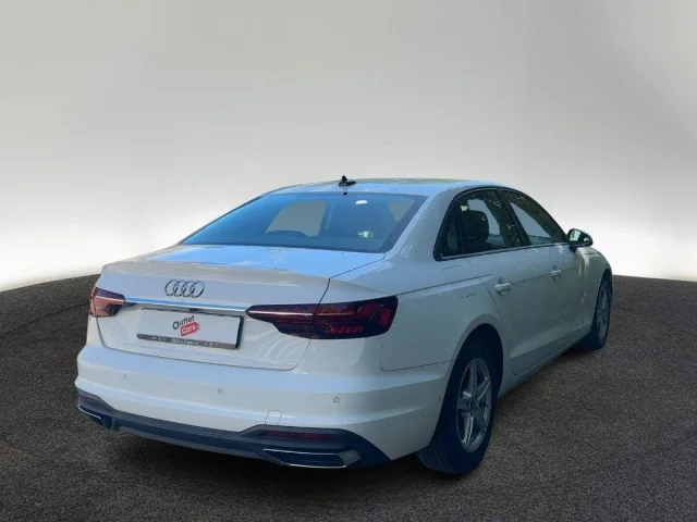 Audi A4 Lim. 30 TDI S Tronic MATRIX NAV+ KAM ACC HuD