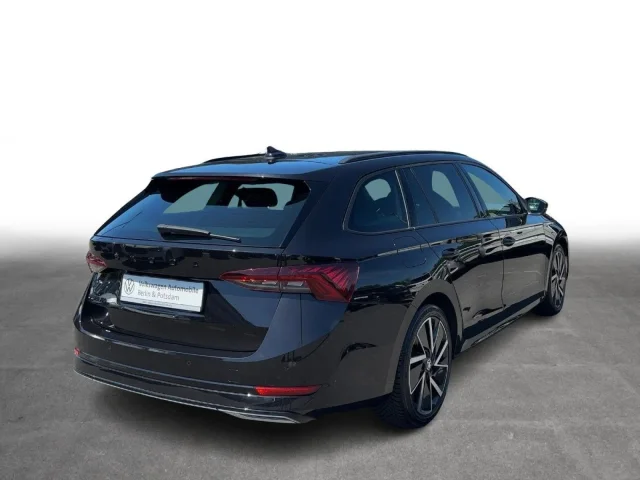 Škoda Octavia Combi 1.5TSI DSG Sportline NAVI*OUTLET*LED