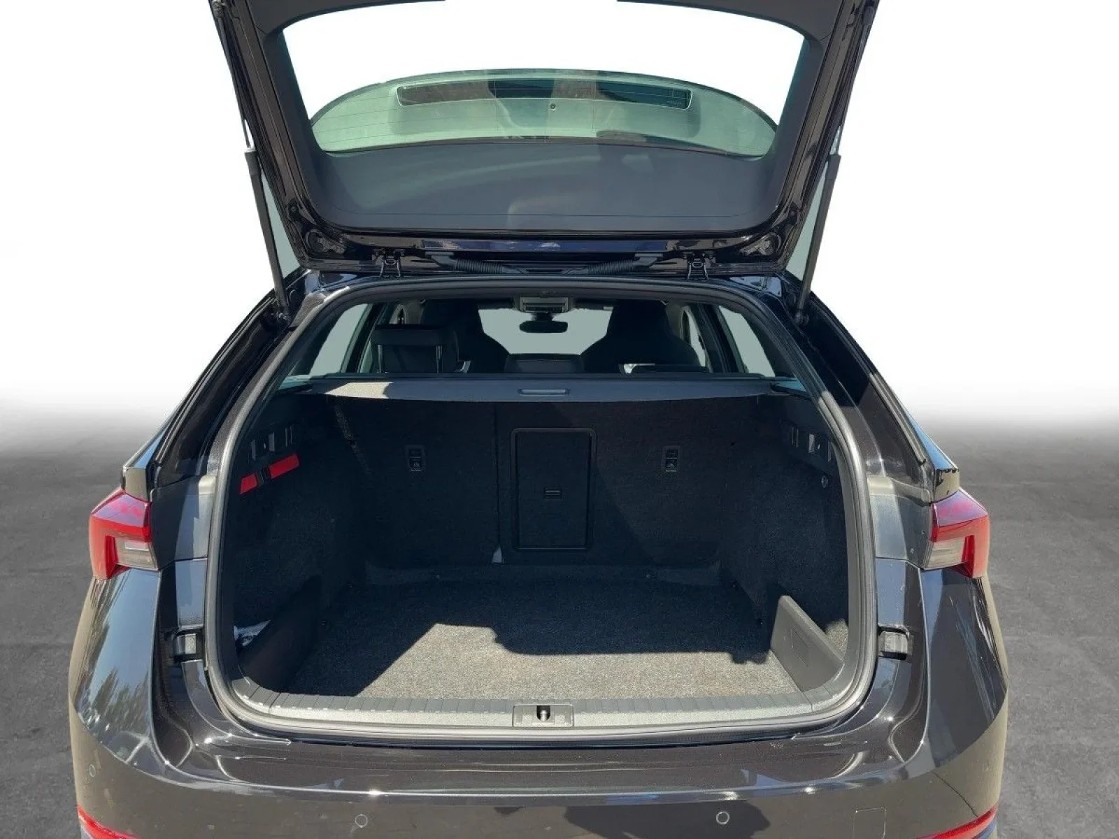 Škoda Octavia Combi 1.5TSI DSG Sportline NAVI*OUTLET*LED