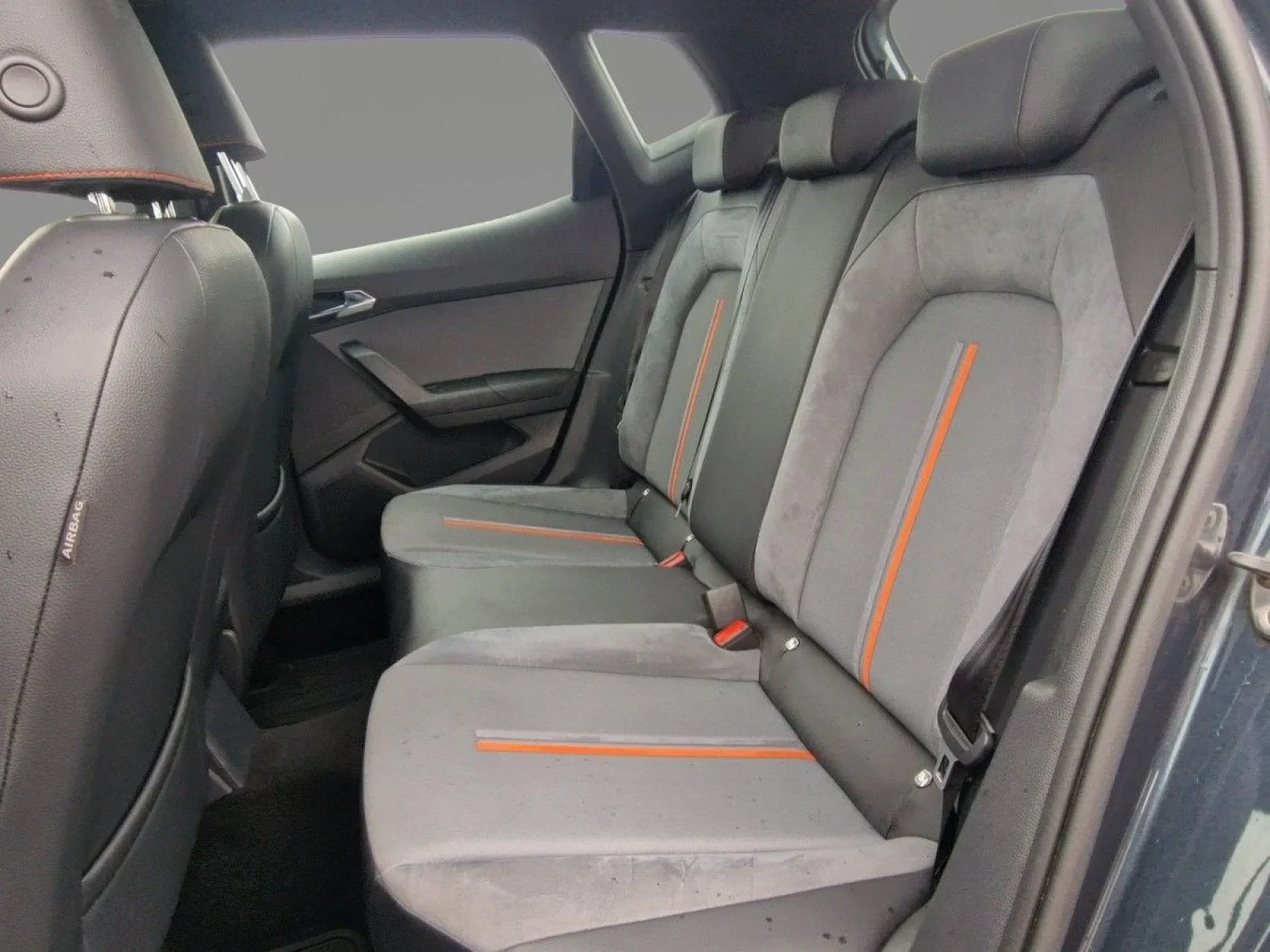 Seat Arona BEATS 1.0 TSI DSG 17 ACC LED NAVI SHZ VIRT
