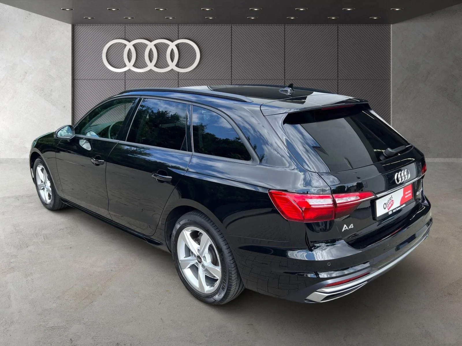 Audi A4 Avant 40 TFSI Advanced S Tronic Navi Panorama Tempomat DAB