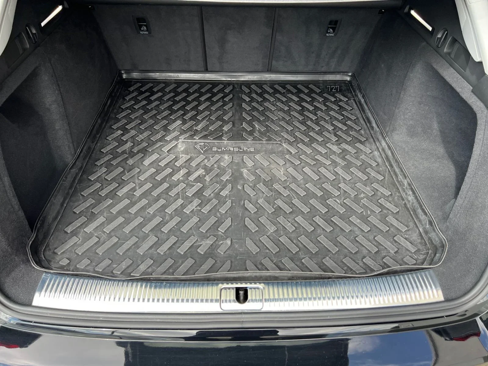 Audi A4 Avant 40 TFSI Advanced S Tronic Navi Panorama Tempomat DAB