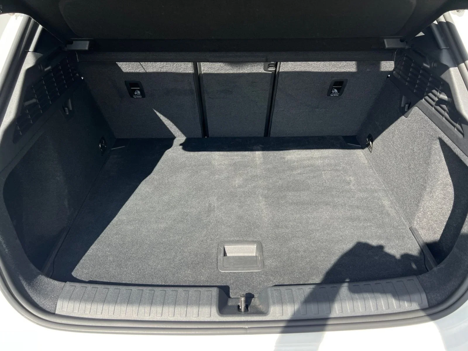Audi A3 Sportback 35 TFSI S Line LED Navi Tempomat DAB VC PDC Sitzheizung
