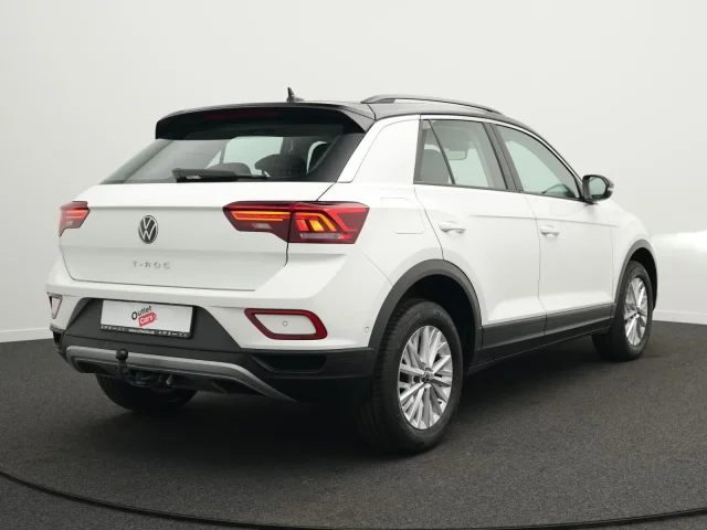 Volkswagen T-ROC Life 1.5 TSI DSG AHK*ACC*R-KAM