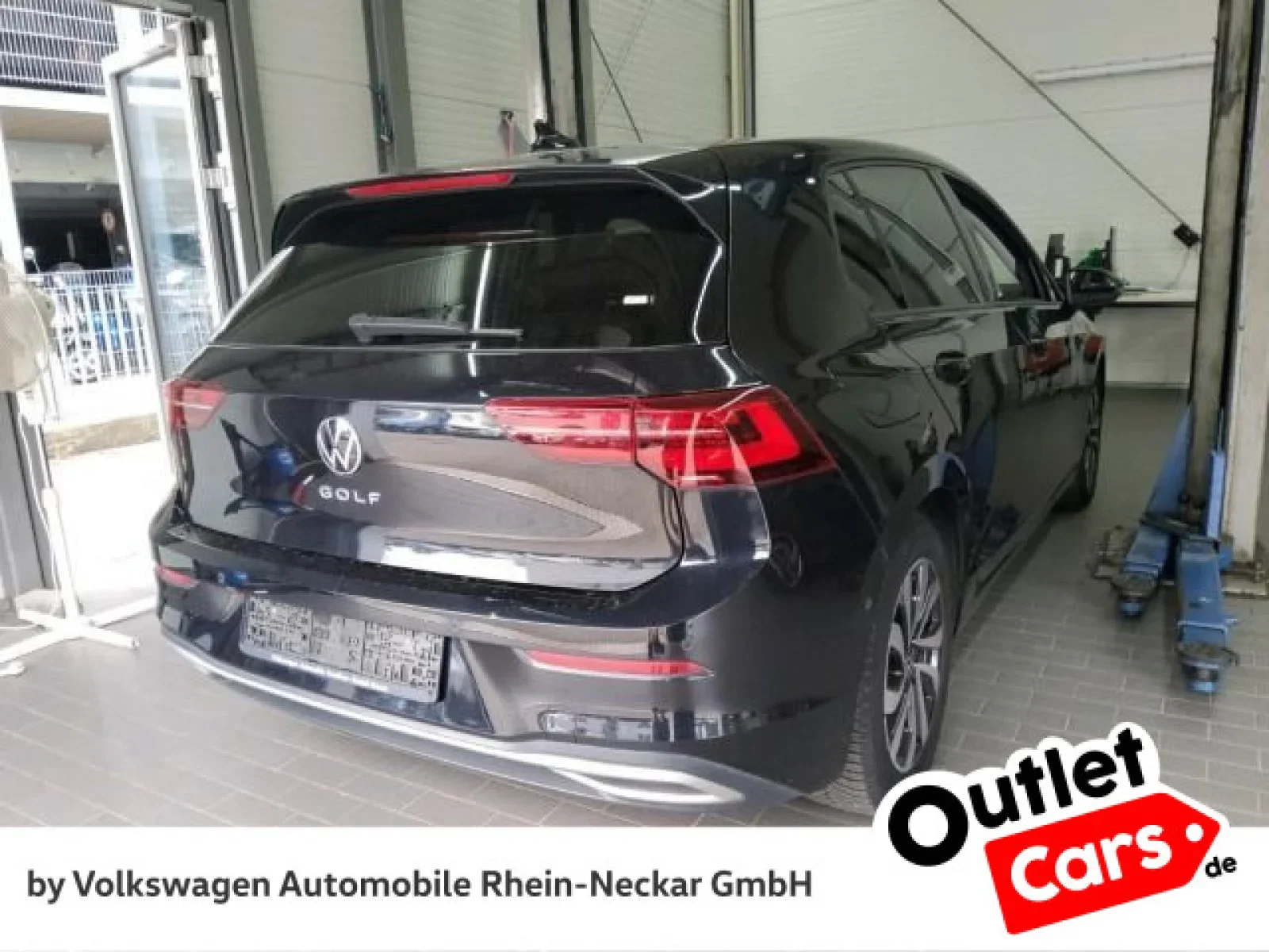 Volkswagen Golf VIII Active 2.0 TDI Panoramadach Automatik LED Kamera