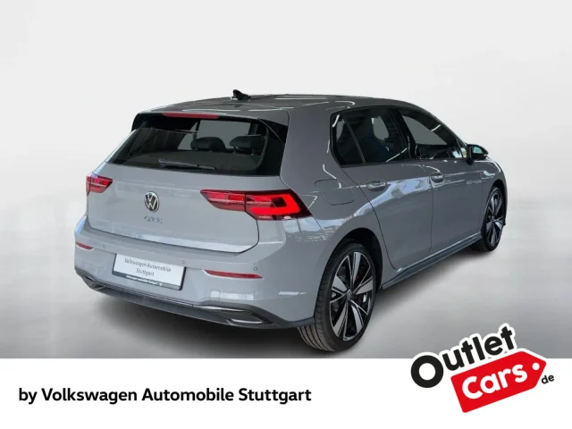 Volkswagen Golf GTE 1.4 TSI DSG Navi ACC LED SHZ PDC