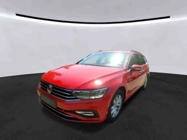Volkswagen Passat Variant 2.0 TDI DSG LED NAVI R-KAM SHZ