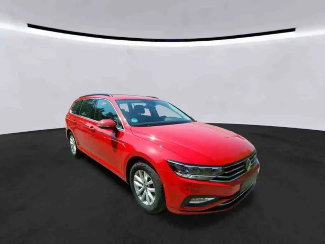 Volkswagen Passat Variant 2.0 TDI DSG LED NAVI R-KAM SHZ
