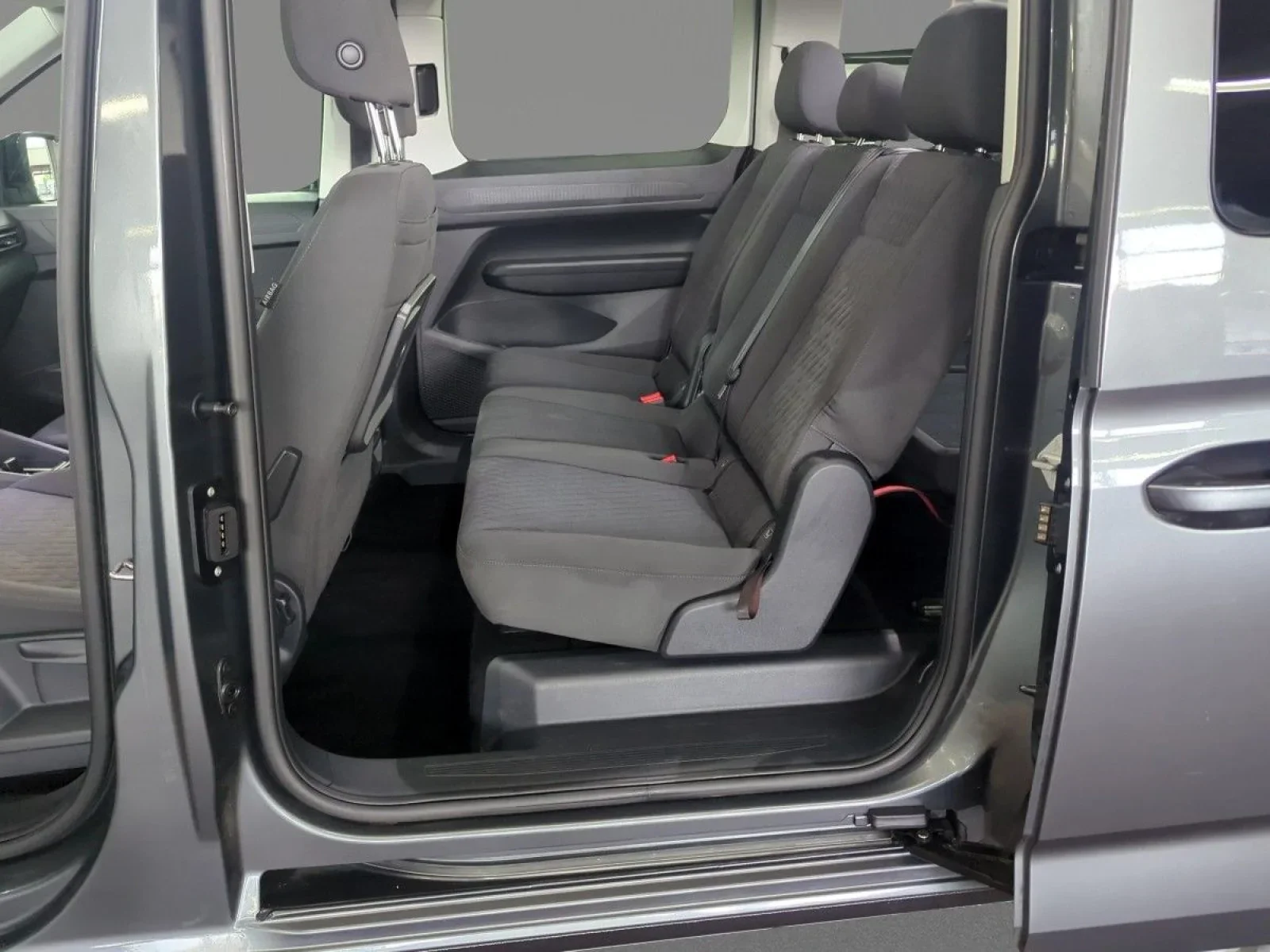 Volkswagen Caddy Maxi Life 1.5 TSI DSG 7S KAM ZUSATZHEIZUNG