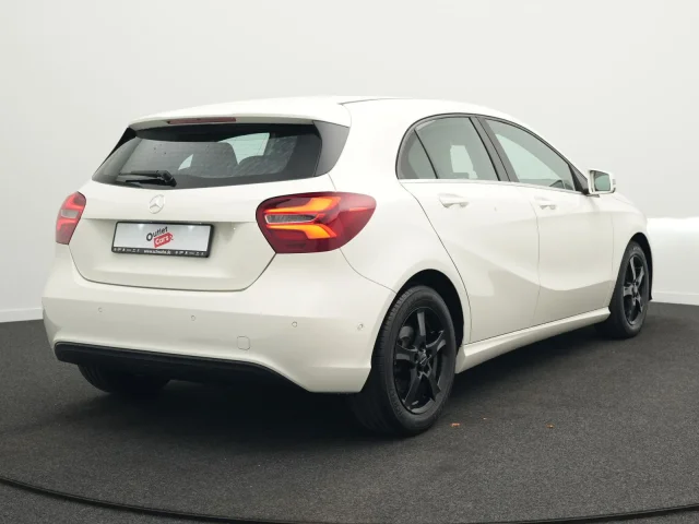 Mercedes-Benz A 180 Style *R-KAM*LED-Performance*NAVI*16*