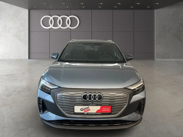 Audi Q4 40 E-tron Navi LED VC PDC Sitzheizung