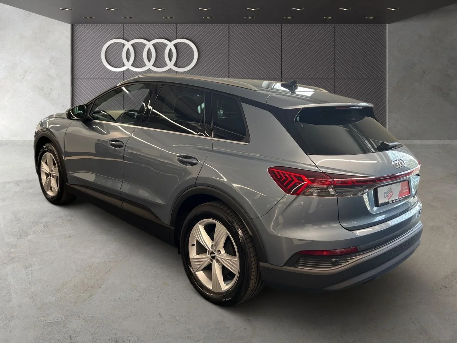Audi Q4 40 E-tron Navi LED VC PDC Sitzheizung